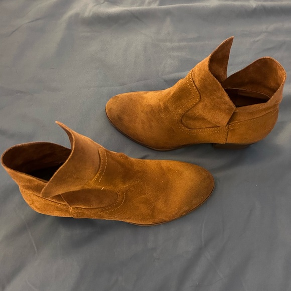 Light brown suede/leather bootie - Picture 6 of 6
